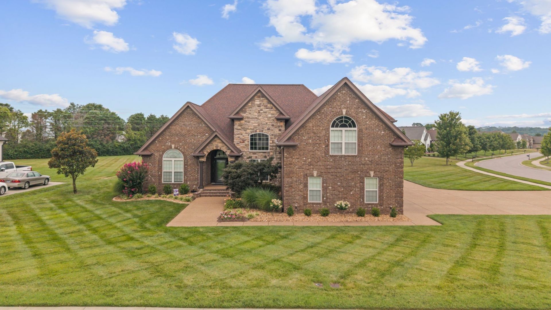 703 Farmington Dr, Lebanon, TN 37087 Main Photo