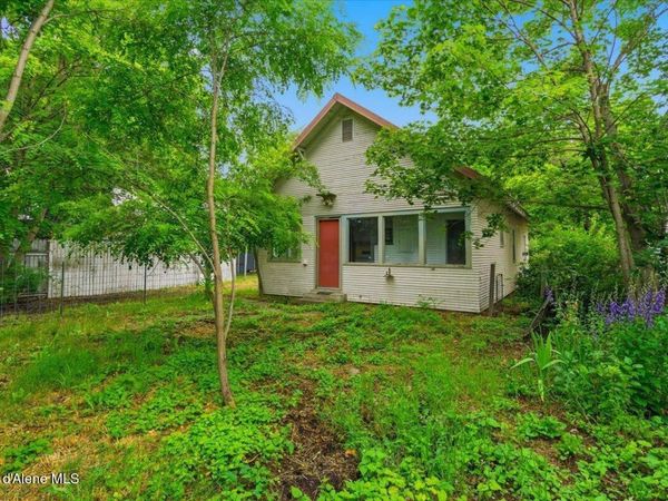1134 N 7th ST , Coeur d'Alene, ID 83814