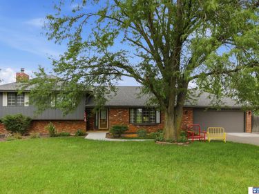 3500 W Van Dorn Street, Lincoln, NE 68522