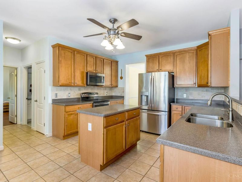 7367 Sussex Drive, West Chester, OH 45069 Photo 7