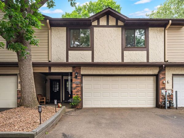 8723 Maplebrook Parkway N, Brooklyn Park, MN 55445