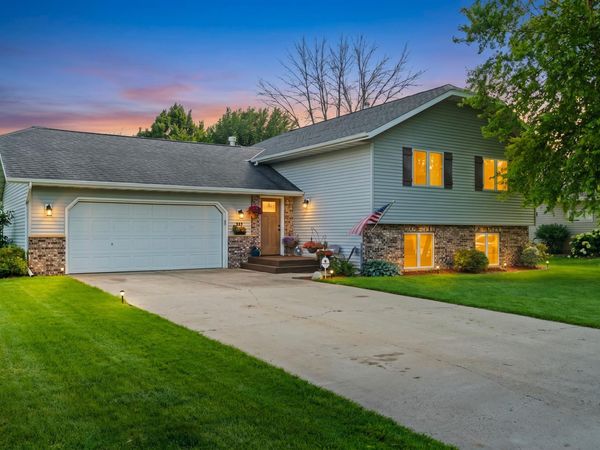543 Morning Drive, Owatonna, MN 55060