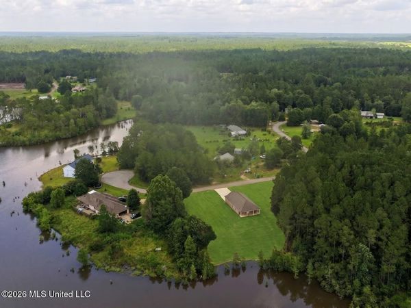 7183 Sunfish Cove, Perkinston, MS 39573