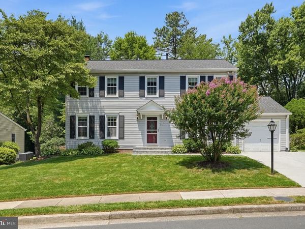 9514 WALLINGFORD DRIVE, BURKE, VA 22015