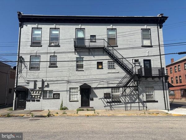113 MARKET STREET , NEWPORT, PA 17074
