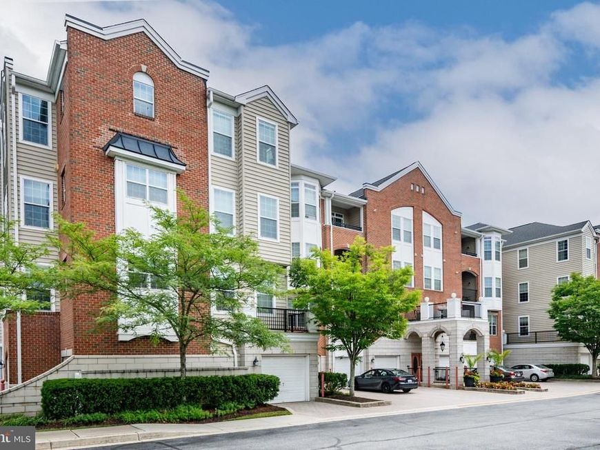 5930 Great Star Drive, Unit 206, Clarksville, MD 21029 Main Photo