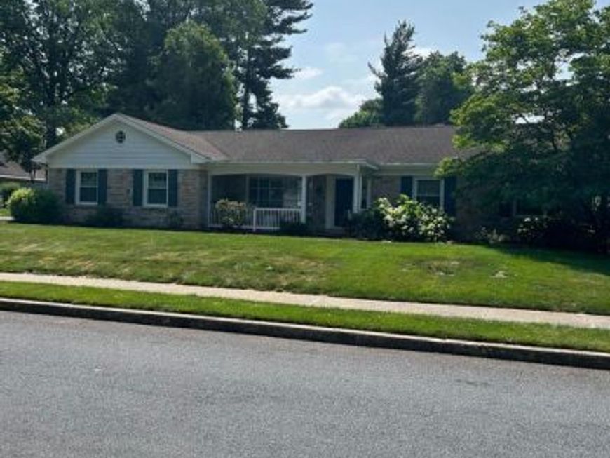 325 W Gramby Street , Manheim, PA 17545 Main Photo
