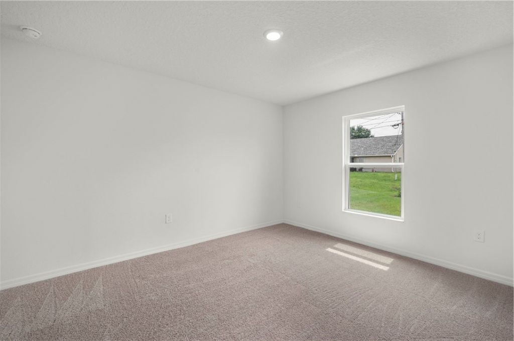 8045 105th Court , Vero Beach, FL 32967 Photo