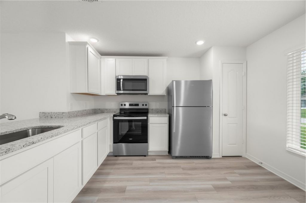8045 105th Court , Vero Beach, FL 32967 Photo