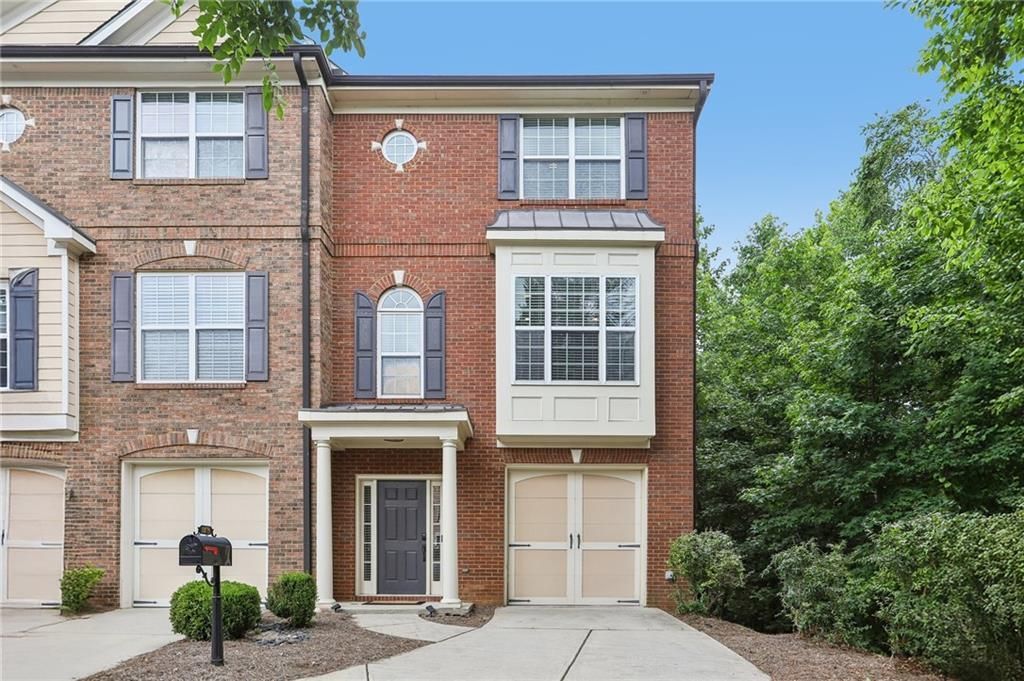 1875 Appaloosa Run Trail, Buford, GA 30519 Main Photo