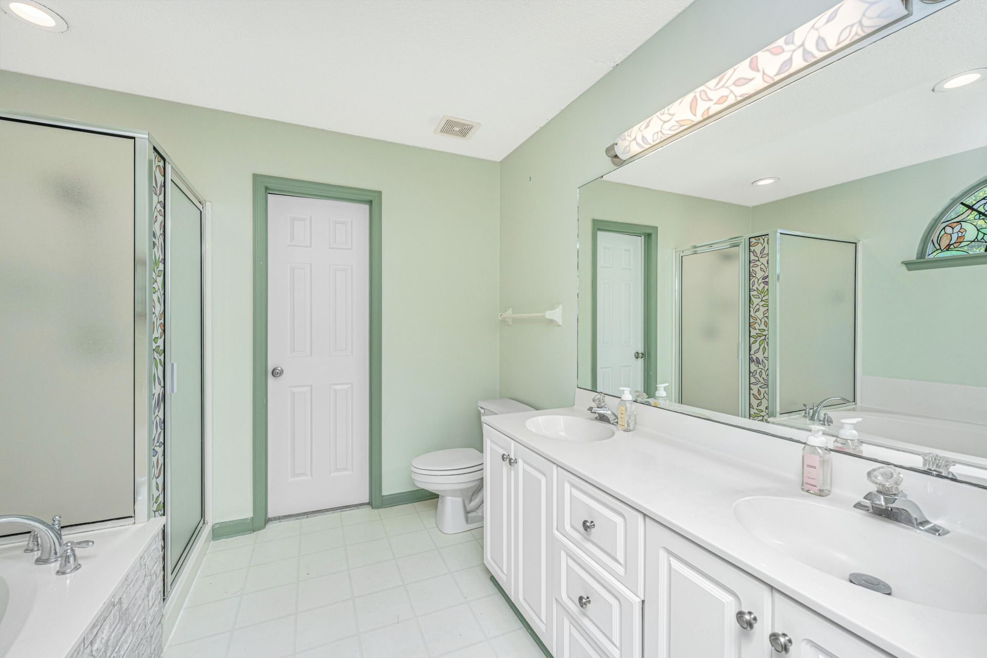 108 Prospect Way Photo 37