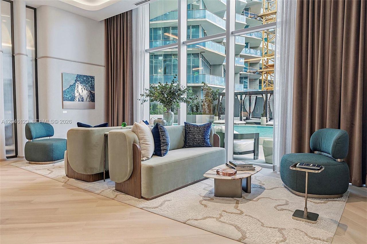 77 SE 5th St. , Unit 1905, Miami, FL 33131 Photo