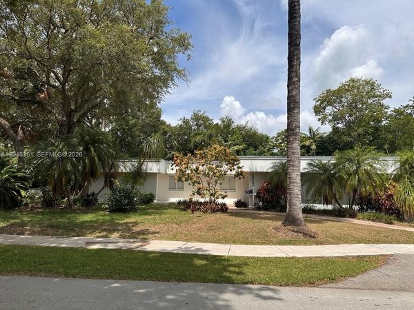 15200 SW 81st Ave , Palmetto Bay, FL 33157