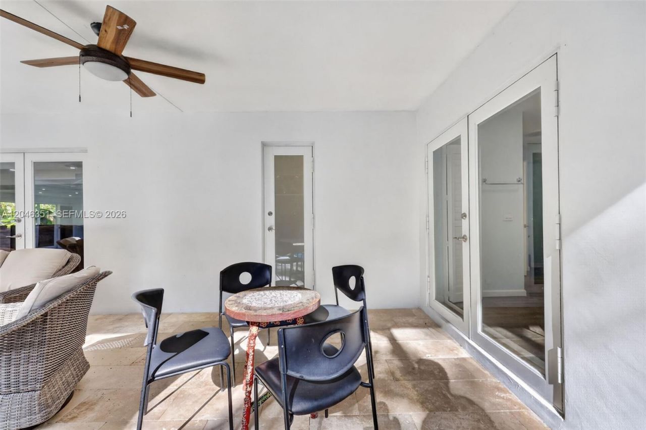 15200 SW 81st Ave , Palmetto Bay, FL 33157 Photo