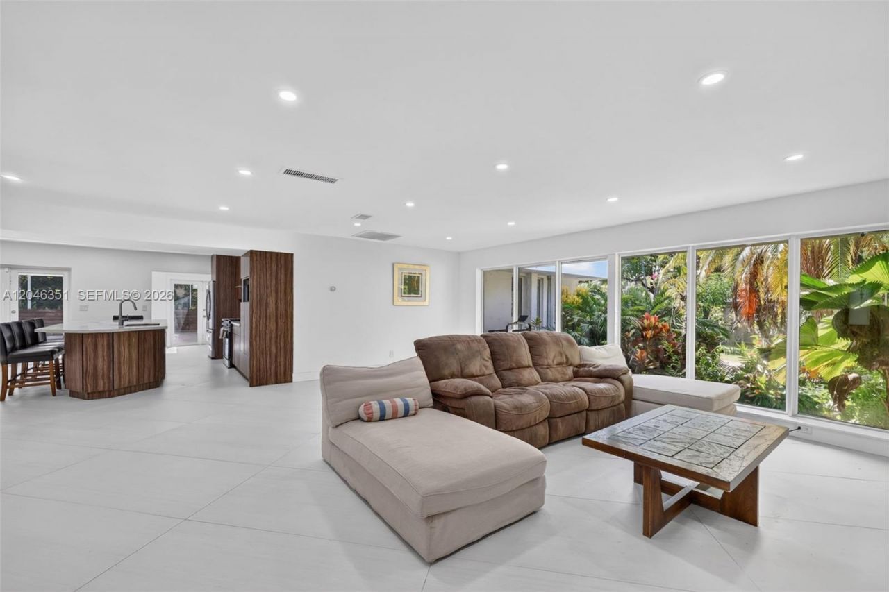 15200 SW 81st Ave, Palmetto Bay, FL 33157 Photo