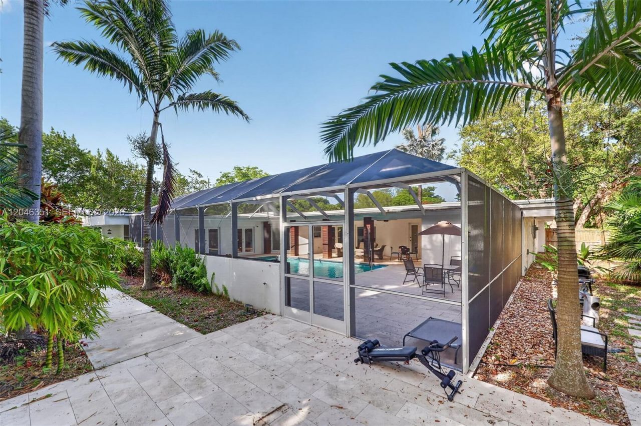 15200 SW 81st Ave , Palmetto Bay, FL 33157 Photo
