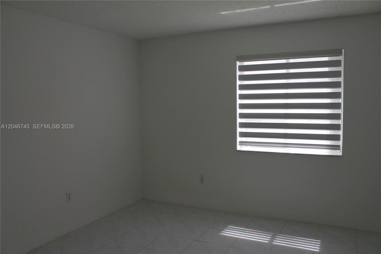 1153 NW 125th Pl , Unit 106, Miami, FL 33182 Photo
