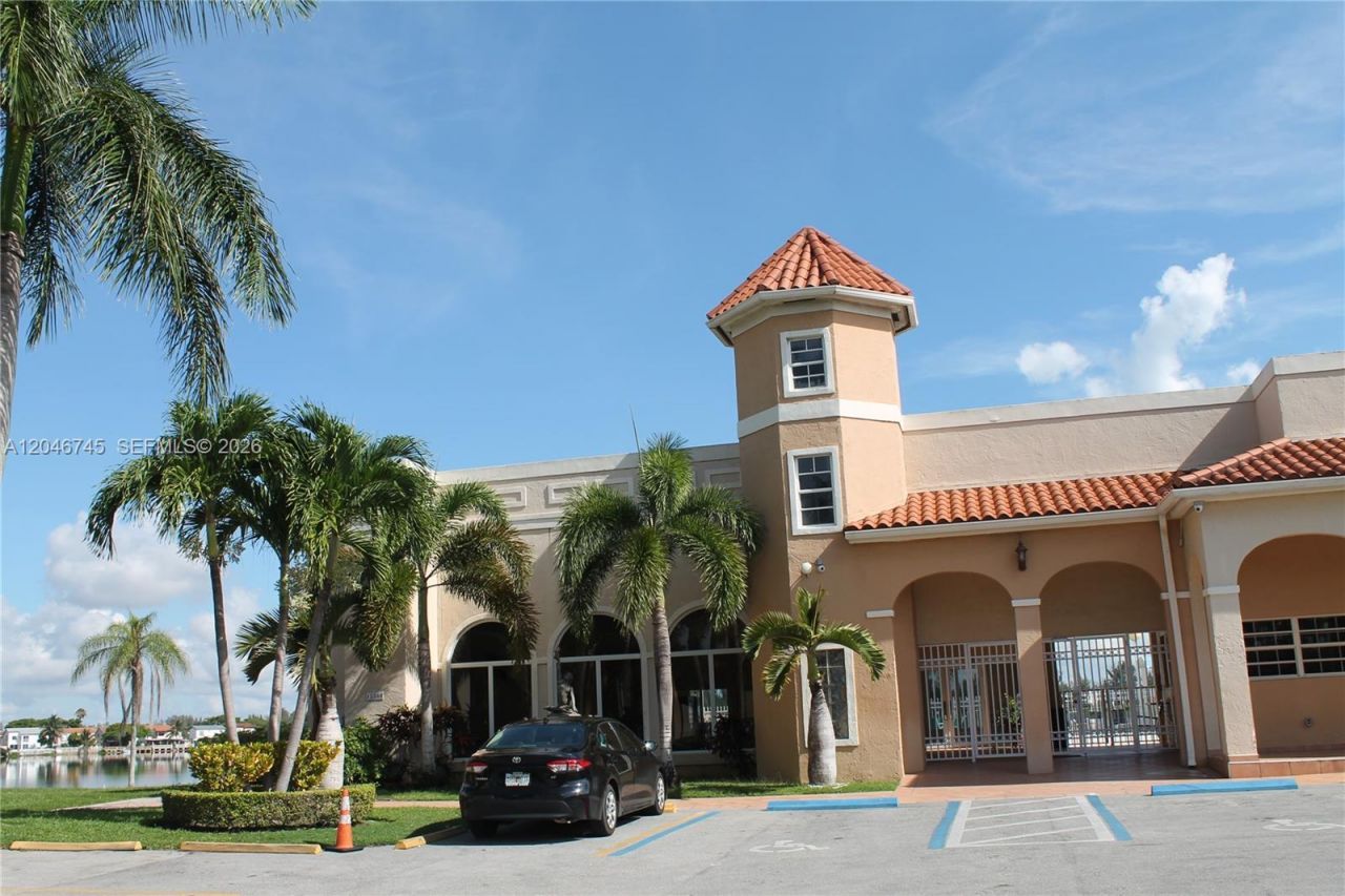 1153 NW 125th Pl , Unit 106, Miami, FL 33182 Photo