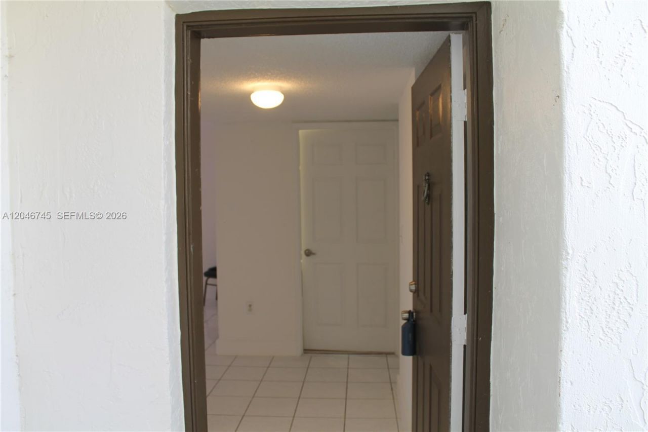 1153 NW 125th Pl , Unit 106, Miami, FL 33182 Photo
