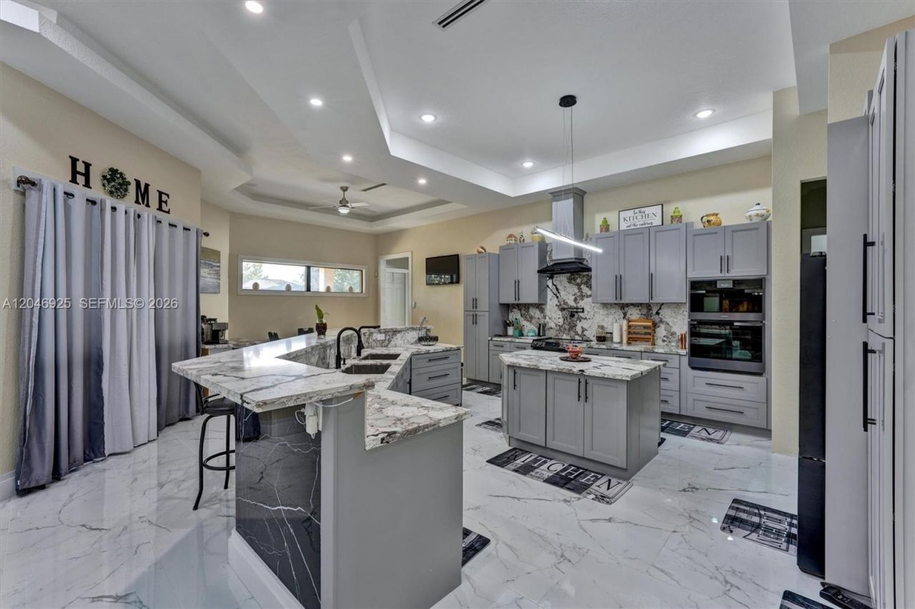 13085 N 78th Pl N, Palm Beach, FL 33412 Photo