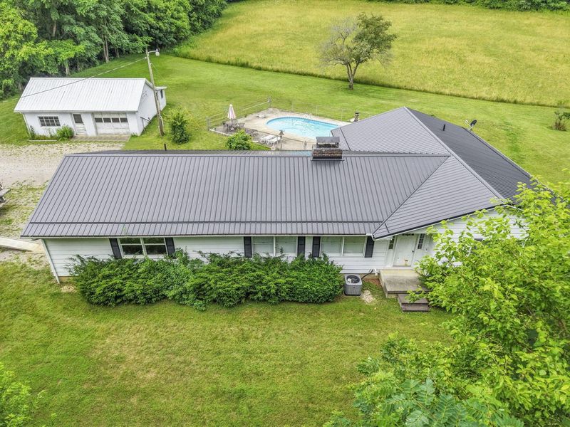 1737 Bull Creek , Laurelville, OH 43135 Photo 3