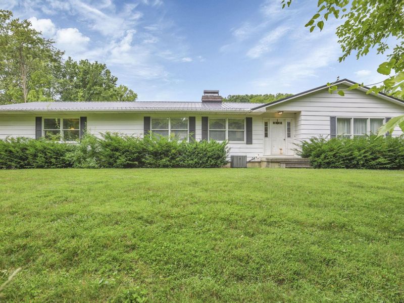 1737 Bull Creek , Laurelville, OH 43135 Photo 4