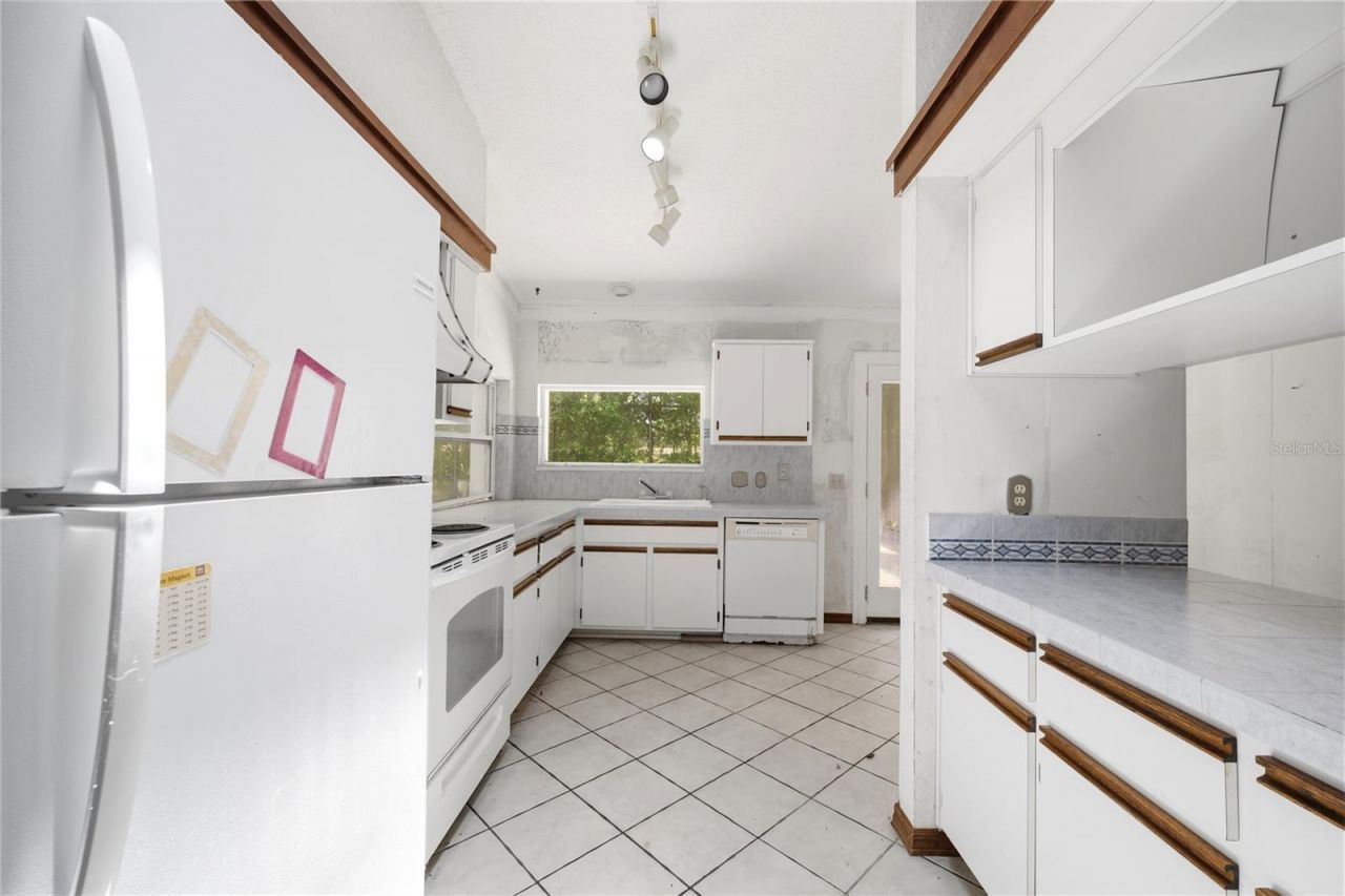 4444 Raines Road, Brooksville, FL 34604 Photo