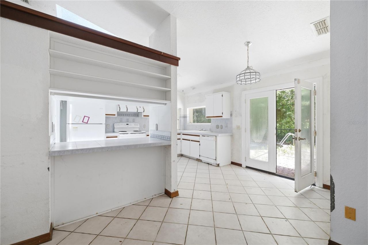 4444 Raines Road, Brooksville, FL 34604 Photo