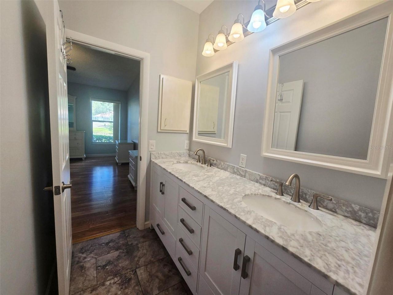5808 Garden Lakes Drive , Bradenton, FL 34203 Photo