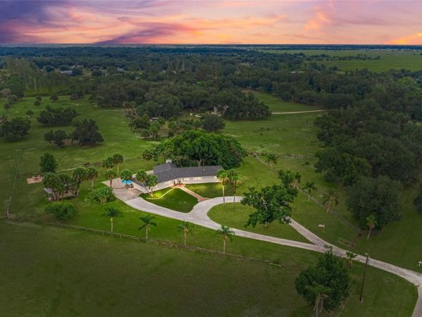5240 MYAKKA VALLEY TRAIL, SARASOTA, FL 34241