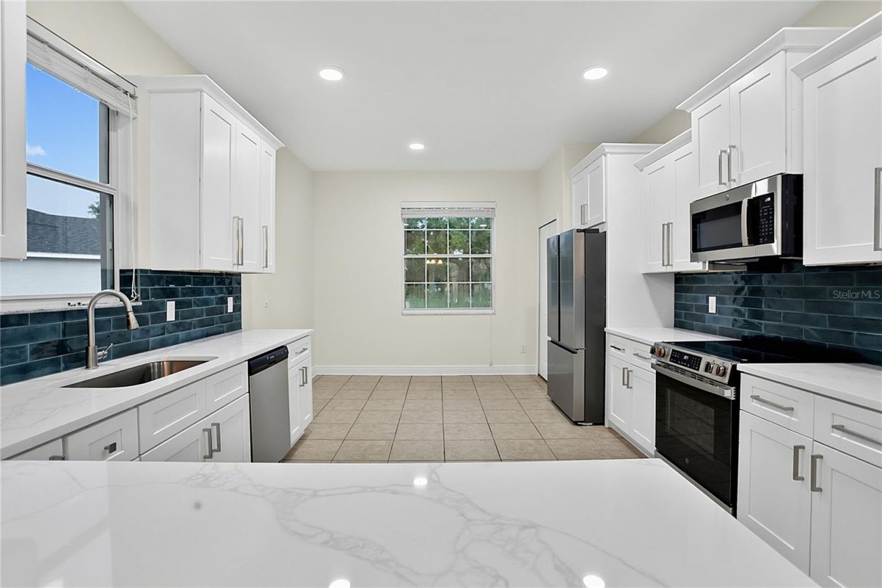 5708 Rutherford Road, Mount Dora, FL 32757 Photo