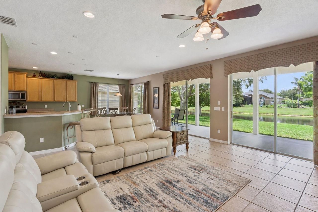 2582 Double Tree Place , Oviedo, FL 32766 Photo