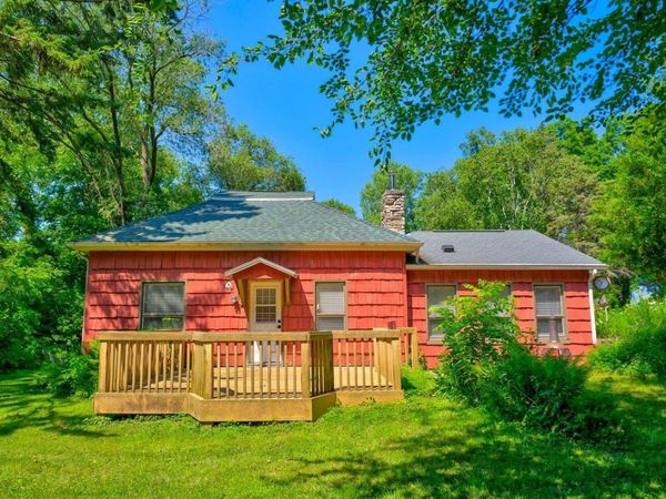 1770 County Road BH Road, Highland, WI 53543
