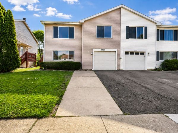 3729 Dory Circle E, Hanover Park, IL 60133