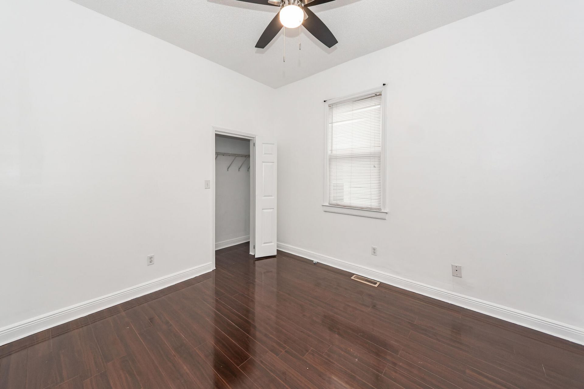 100 Morris Street Photo 15