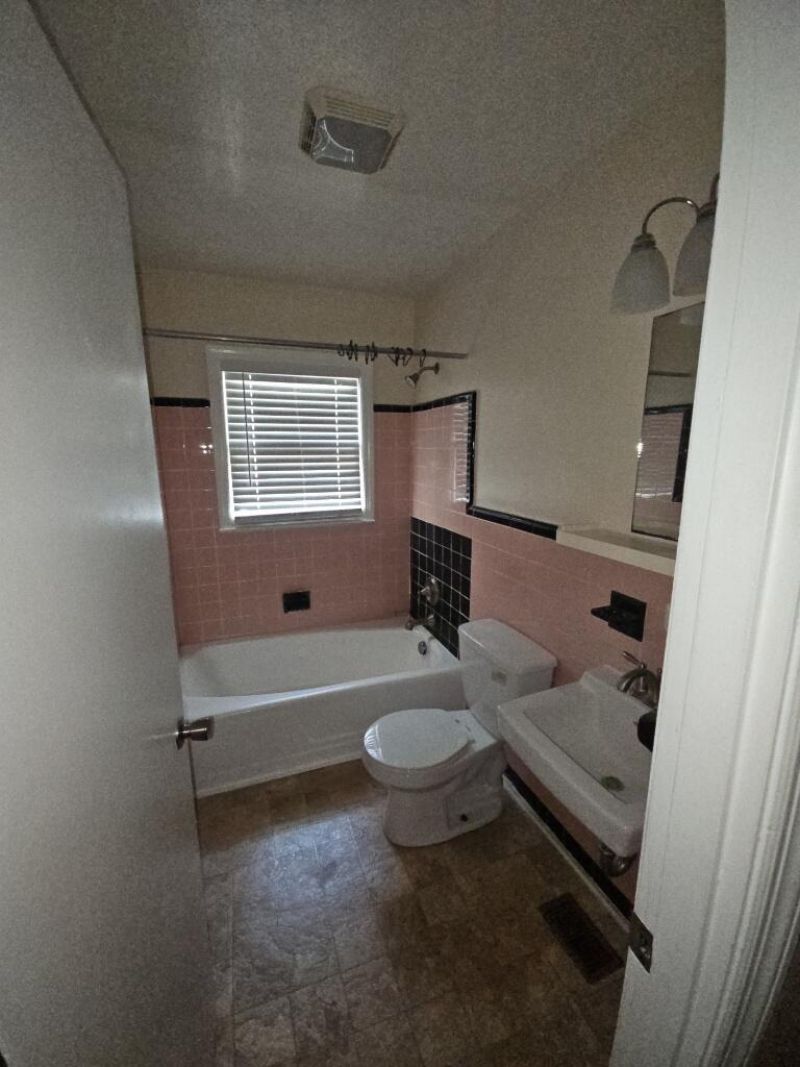 1144 Crull Drive Photo 7