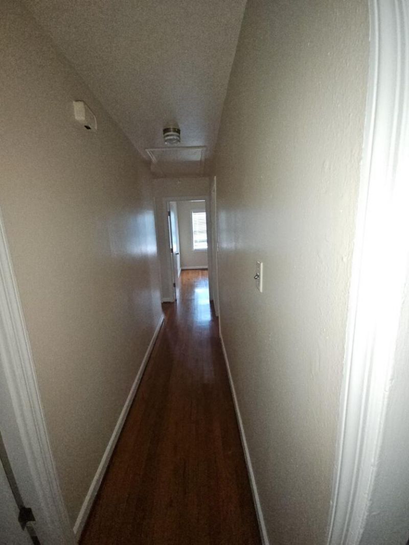 1144 Crull Drive Photo 8