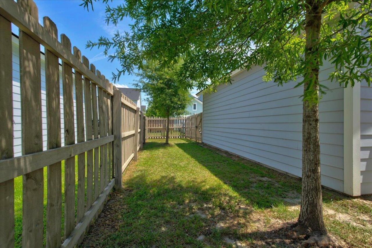 314 Cypress Knee Landing Photo 43