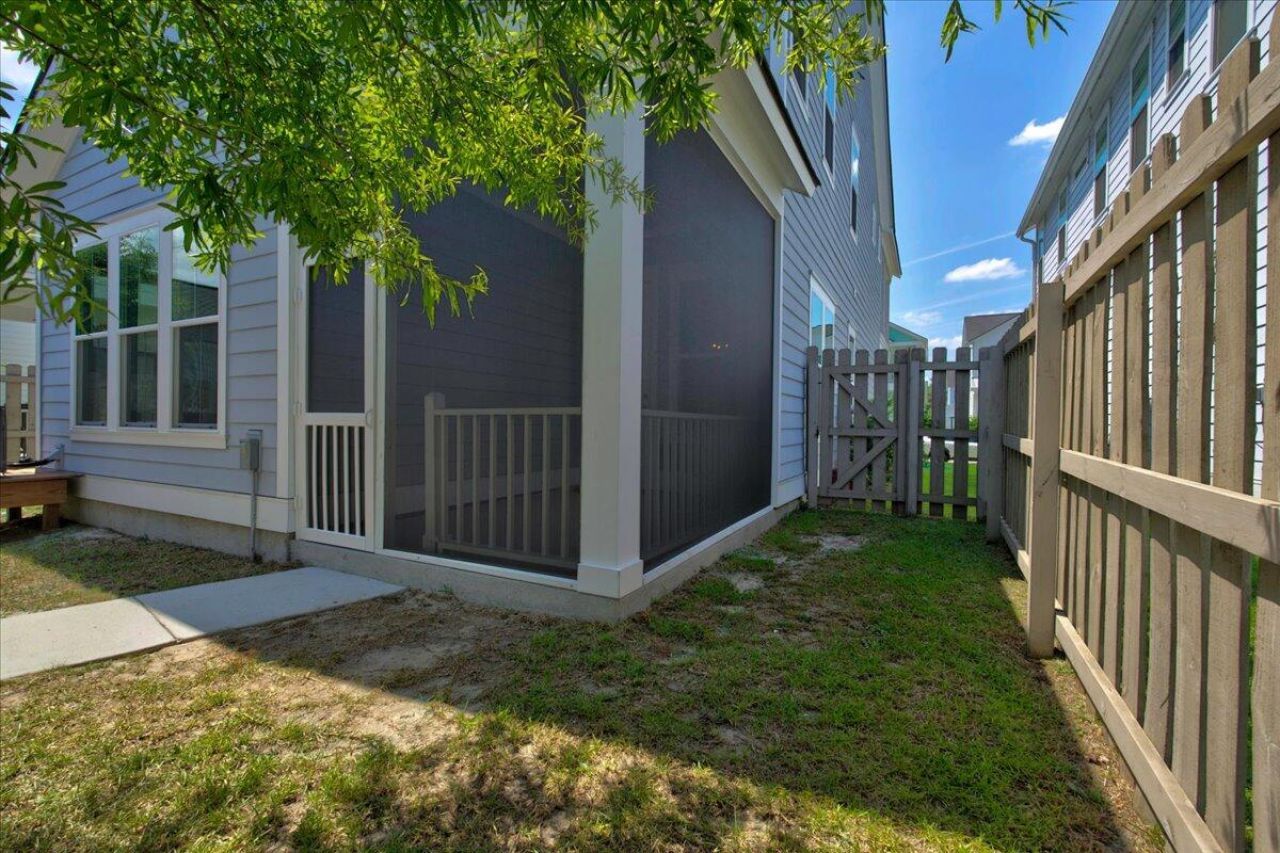 314 Cypress Knee Landing Photo 44