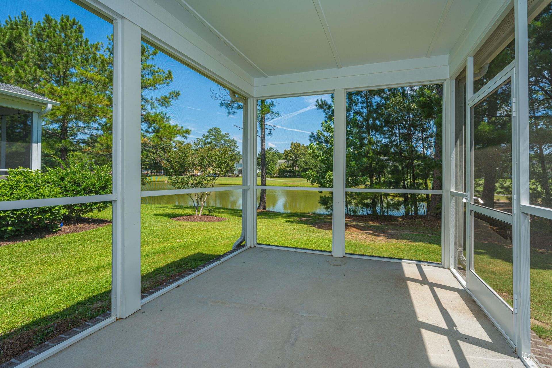 197 Silver Cypress Circle Photo 33