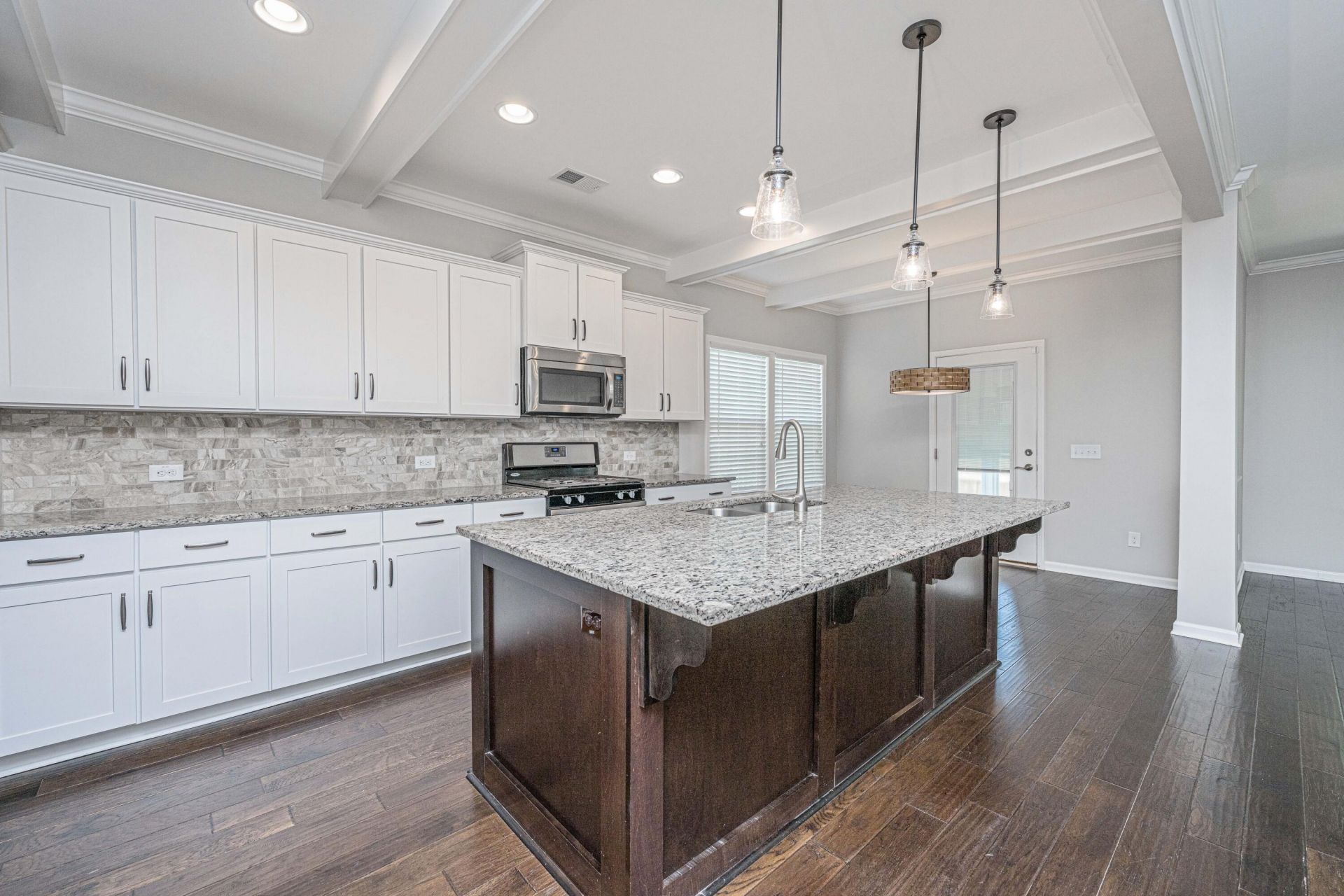 197 Silver Cypress Circle Photo 8
