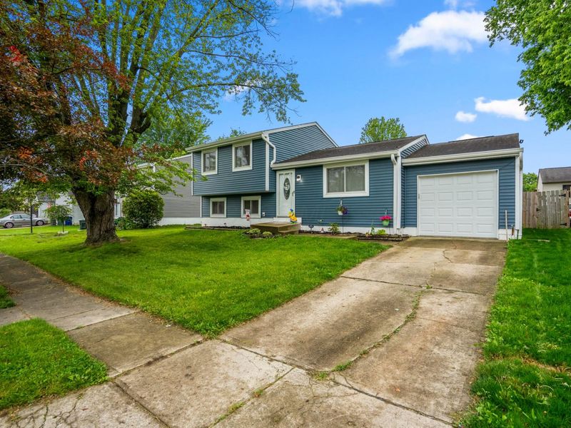 2421 Nugget Drive , Grove City, OH 43123 Photo 2