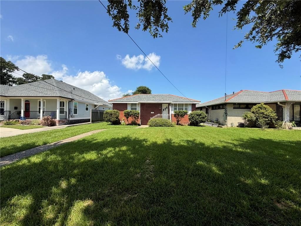 740 HELIOS Avenue  Metairie, LA 70005