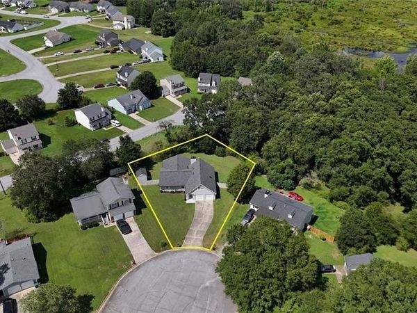 229 Deerfield Drive, Jonesboro, GA 30238