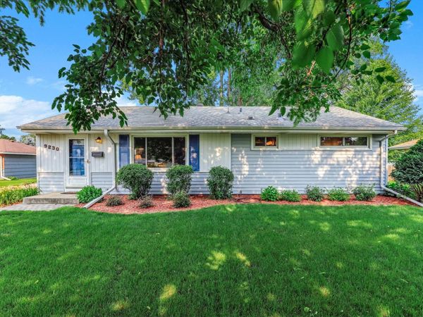 9230 Clinton Avenue S, Bloomington, MN 55420