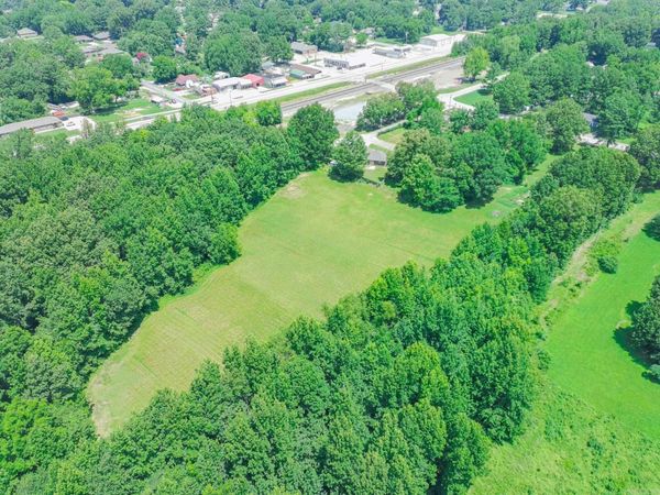 106 E Hinkley Street , Brookland, AR 72417