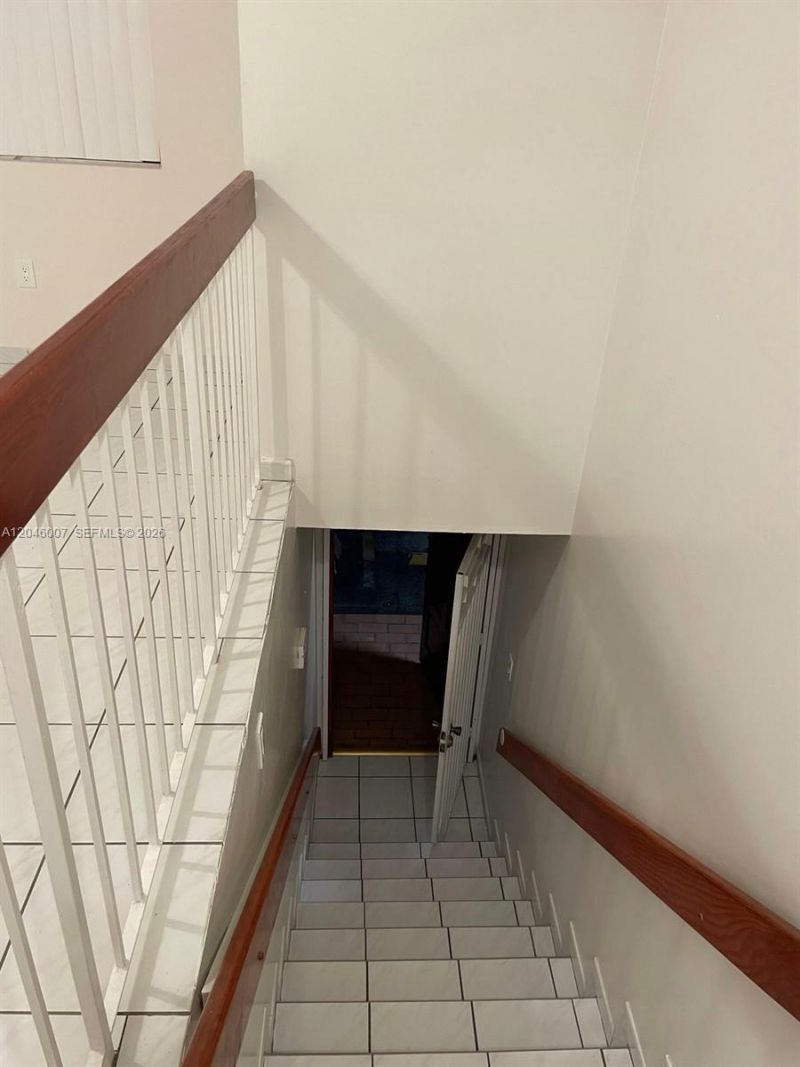 10101 W Okeechobee Rd , Unit 5202, Hialeah Gardens, FL 33016 Photo