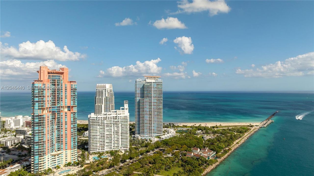 300 S Pointe Dr , Unit 907, Miami Beach, FL 33139 Photo