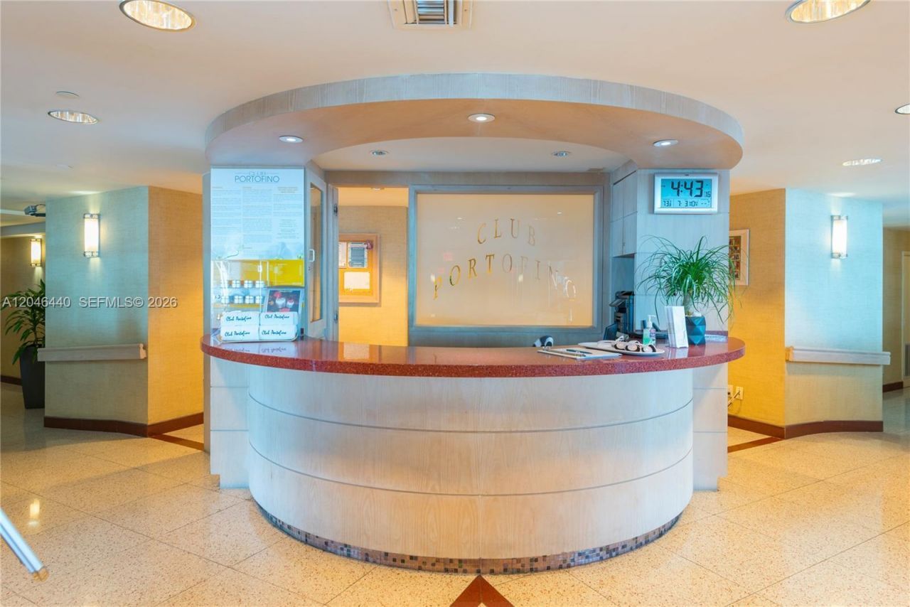 300 S Pointe Dr , Unit 907, Miami Beach, FL 33139 Photo