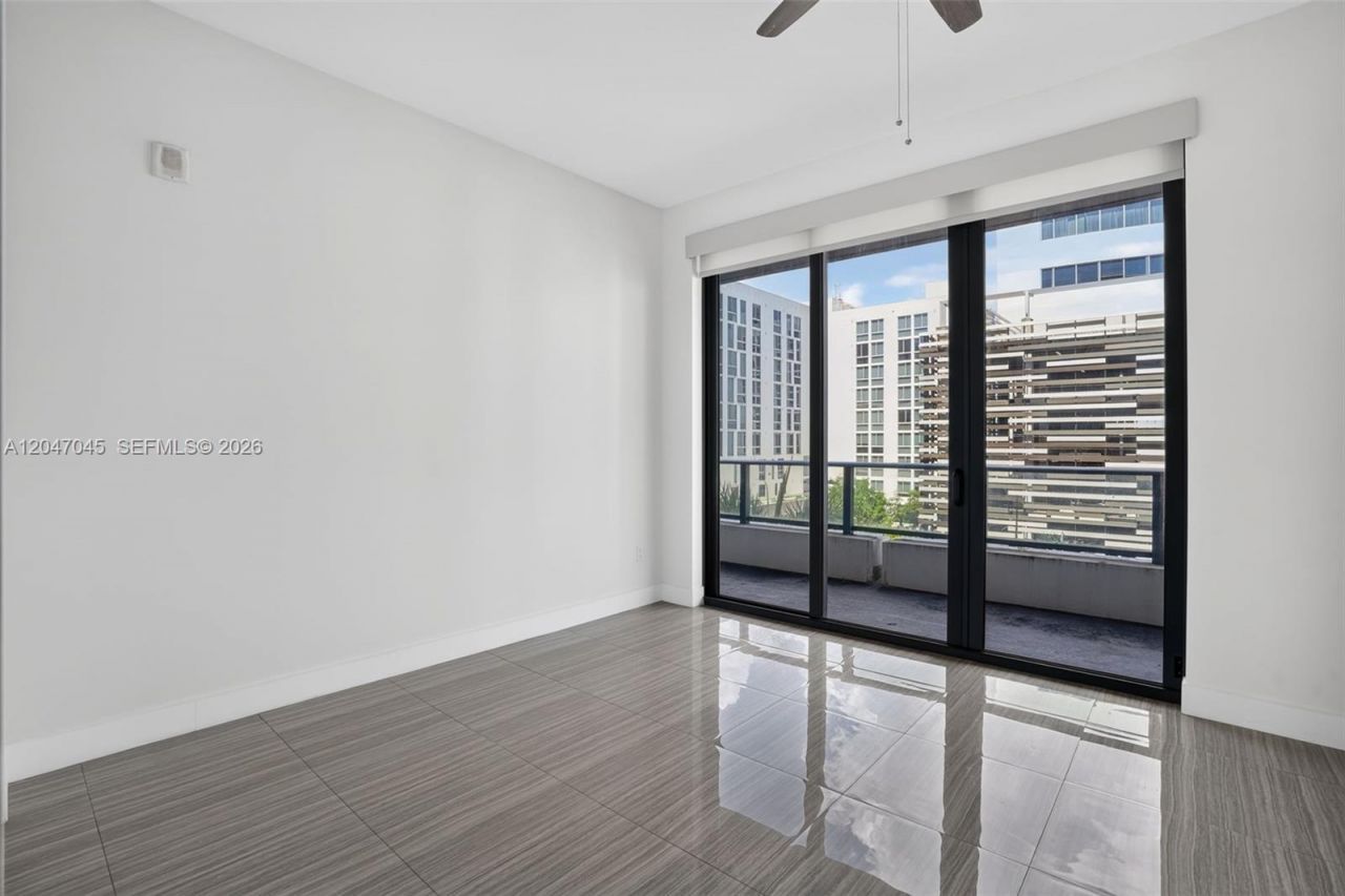 2960 NE 207th St , Unit 505, Aventura, FL 33180 Photo